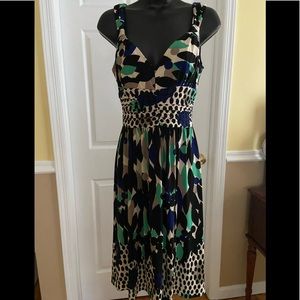 Gorgeous Nine West Midi Dress size 8